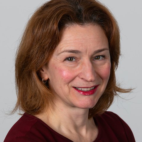 Dr Heather Wade